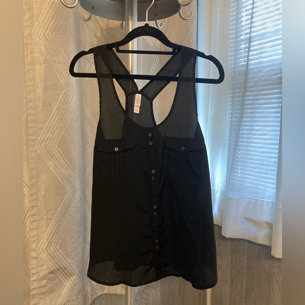 xhilaration black tank top. Size: Small.